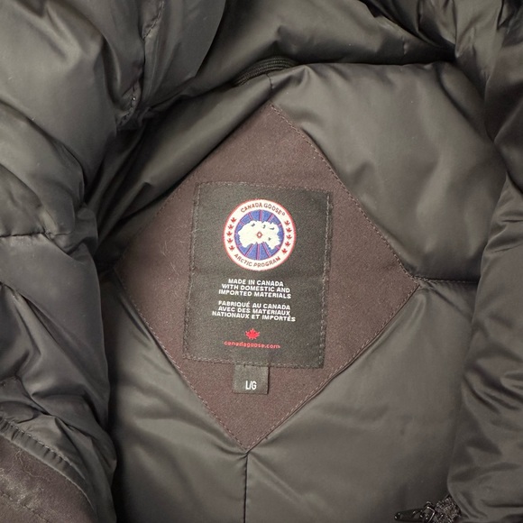 Canada Goose Mens jacket - Picture 5 of 6